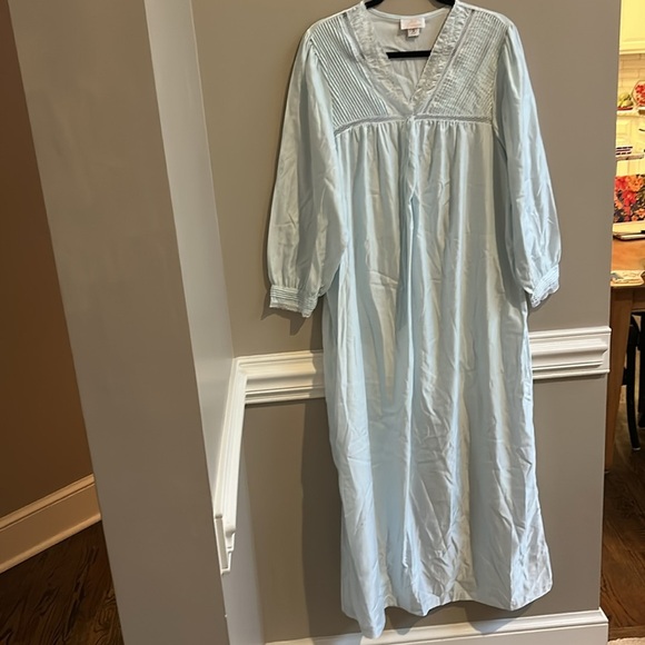 Lady Barbizon Vintage Nightgown Light Blue Long Sleeve Satin Size 1X - Picture 8 of 10
